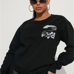 Black Graphic Sweatshirt